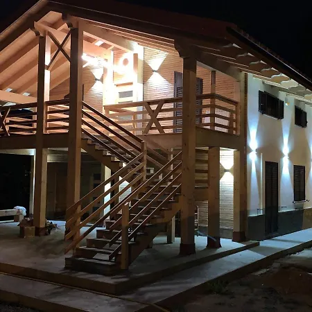 ベッド・アンド・ブレックファスト Lorichiamo