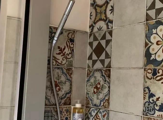 Alojamento de Acomodação e Pequeno-almoço Lorichiamo 3*