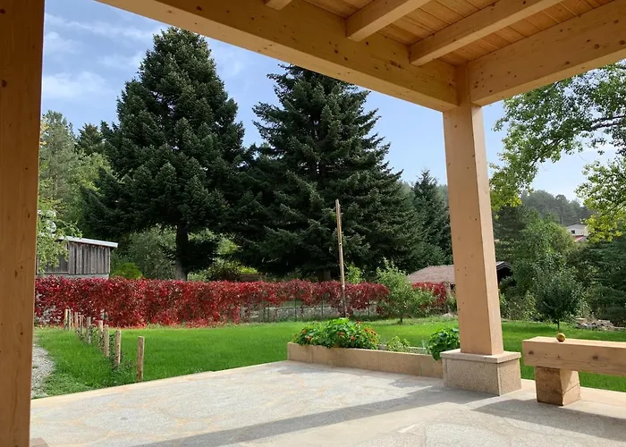 Alojamento de Acomodação e Pequeno-almoço Lorichiamo Lorica