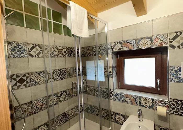 Alojamento de Acomodação e Pequeno-almoço Lorichiamo 3*